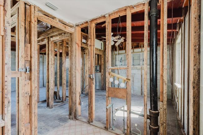 596 S Bayshore Dr, House other with 2 bedrooms, 1 bathrooms and null parking in MADEIRA BEACH FL | Image 19