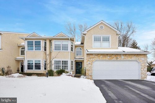 201 Crystal Court, BLUE BELL, PA, 19422 | Card Image