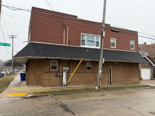 4500 17th Ave, Kenosha, WI, 53140-3229 | Card Image