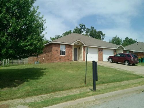 303 Graystone Cir, Centerton, AR, 72719-8956 | Card Image