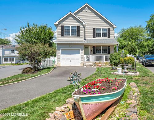 4 Wood Ave, Port Monmouth, NJ, 07758-1230 | Card Image