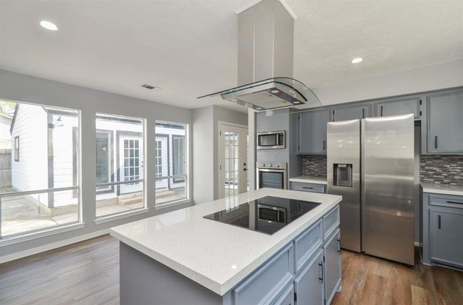 48 Artesia, Home with 3 bedrooms, 2 bathrooms and null parking in Conroe TX | Image 20
