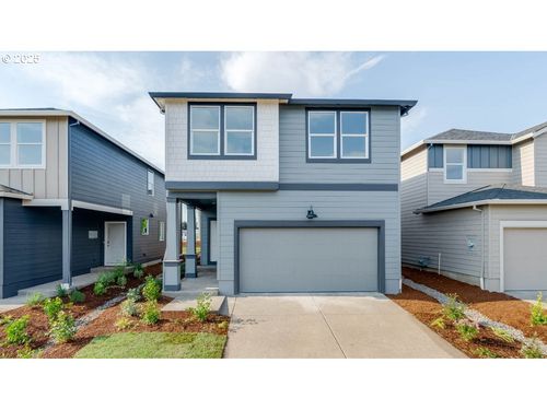 332 Greencrest St Ne, Salem, OR, 97301-5247 | Card Image