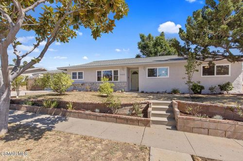 3448 Big Springs Ave, Simi Valley, CA, 93063-1318 | Card Image