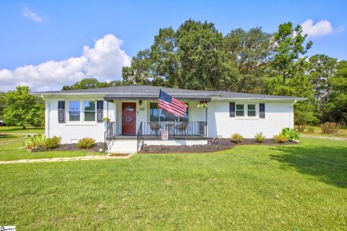 428 S Main Street, Simpsonville, SC, 29681 | Card Image