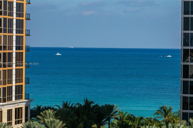 APT-1005 - 17555 Atlantic Blvd, Condo with 2 bedrooms, 2 bathrooms and null parking in Sunny Isles Beach FL | Image 26