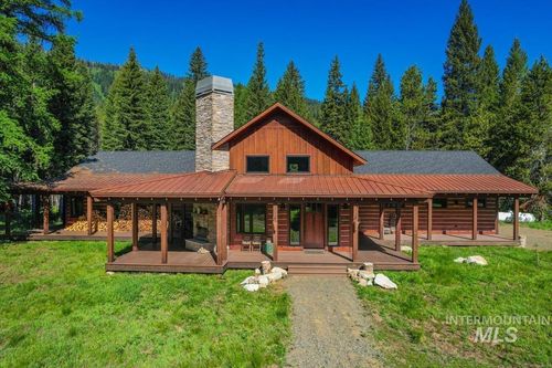 2609 W Mountain Rd, Donnelly, ID, 83638 | Card Image