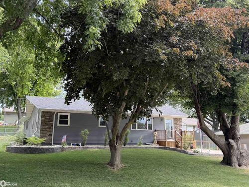 1830 Martin Ave, Carroll, IA, 51401-3577 | Card Image