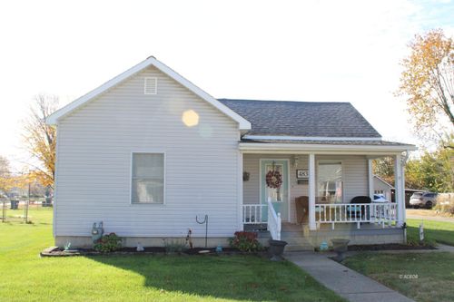 483 E Hunter St, Logan, OH, 43138-1410 | Card Image