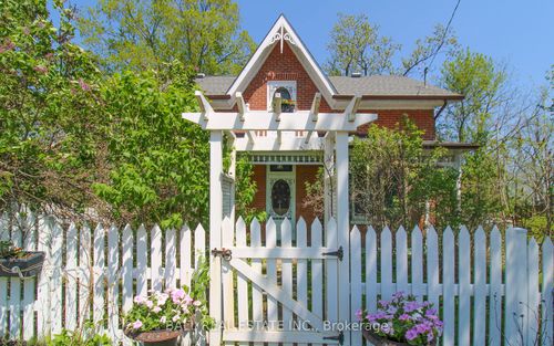 1175 Heritage Line, Keene, ON, K0L2G0 | Card Image
