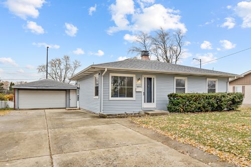 6971 Hanover St, Hanover Park, IL, 60133-3612 | Card Image