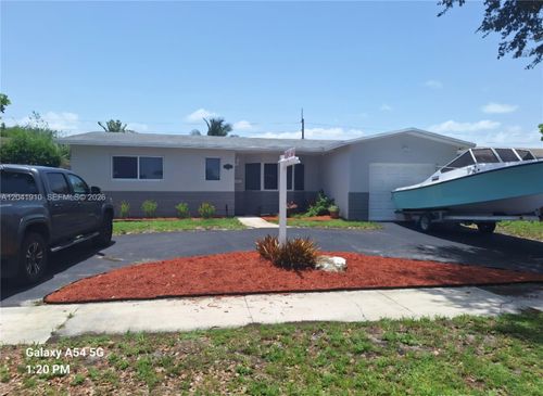 1800 N 55th Ave, Hollywood, FL, 33021-3936 | Card Image
