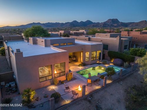 12446 N Fallen Shadows Dr, Marana, AZ, 85658-4391 | Card Image