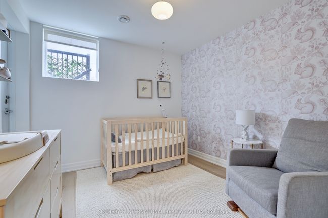 702 - 370 Wallace Ave, Condo with 3 bedrooms, 3 bathrooms and null parking in Toronto ON | Image 16
