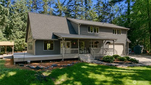 217 197th Avenue Ct E, Lake Tapps, WA, 98391-9374 | Card Image