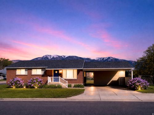 4546 300, Washington Terrace, UT, 84405-5852 | Card Image