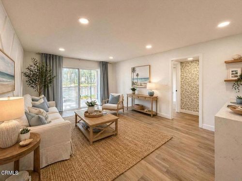 660 Sunfish Way, Port Hueneme, CA, 93041-3519 | Card Image