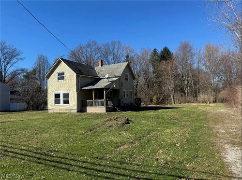 26958 Schady Road, Olmsted Twp, OH, 44138 | Card Image