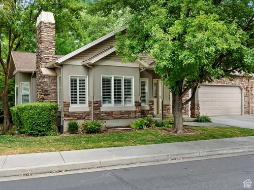 71-625 E Clearwater Dr, Layton, UT, 84041-4286 | Card Image