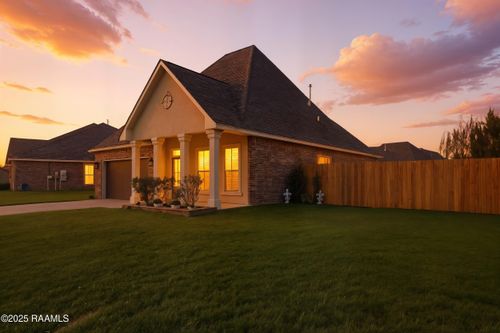 105 Marston House Dr, Youngsville, LA, 70592-6485 | Card Image
