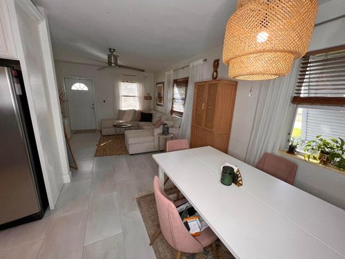 723 W Palm St, Lantana, FL, 33462-2720 | Card Image