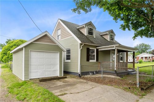 700 James St, Springfield, OH, 45503-4724 | Card Image