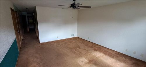 130 N Ryans Way, Saint Joseph, MO, 64506-3501 | Card Image