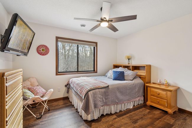 Spacious Guest Bedroom | Image 19