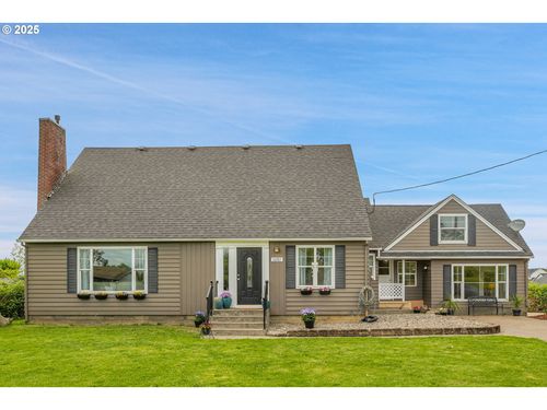10701 N Pershing St, Mount Angel, OR, 97362-9560 | Card Image