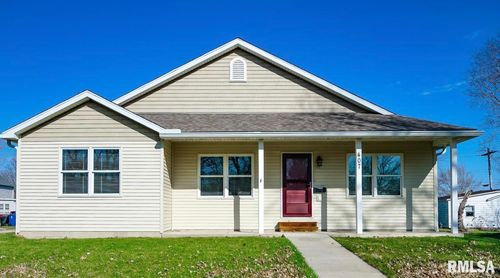 407 S 7th St, Wyoming, IL, 61491-1317 | Card Image