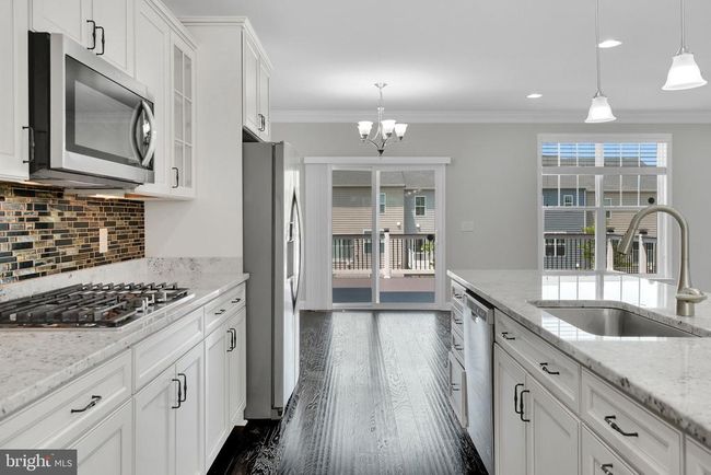 42510 Oak Park Sq, Townhouse with 3 bedrooms, 4 bathrooms and null parking in ASHBURN VA | Image 9