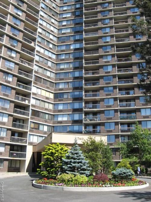 apt-17z1-2 Bay Club Dr, Bayside, NY, 11360-2931 | Card Image