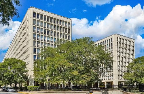 apt-821s-1450 E 55th Pl, CHICAGO, IL, 60637-1816 | Card Image