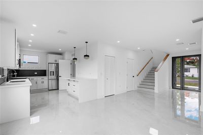 2340 - 2340 Sw 13 St, Townhouse with 5 bedrooms, 5 bathrooms and null parking in Miami FL | Image 2