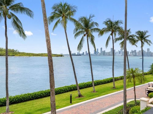 5205-2425 Fisher Island Dr, Miami Beach, FL, 33109 | Card Image
