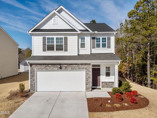 2617 Pikes Peak Dr, Raleigh, NC, 27616-7504 | Card Image