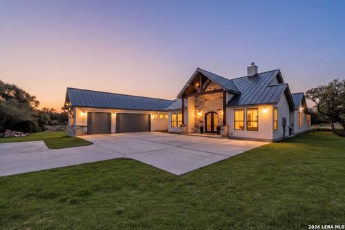 877 Annabelle Ave, Bulverde, TX, 78163-2555 | Card Image