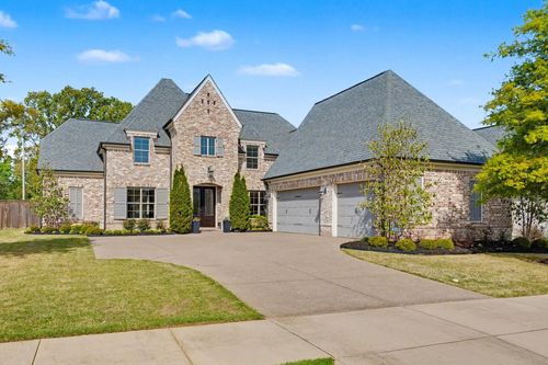 4767 Magnolia Park Cir W, Collierville, TN, 38017-2268 | Card Image