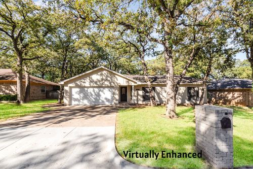 6813 Shadydale Dr, North Richland Hills, TX, 76182-7616 | Card Image