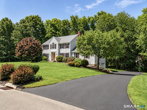 5 Stone Gate Dr, Sandy Hook, CT, 06482-1490 | Card Image
