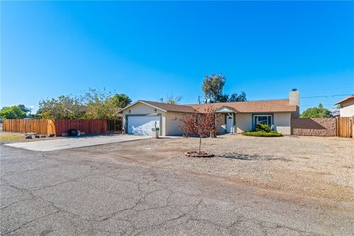 8741 S Cedar St, Mohave Valley, AZ, 86440-8565 | Card Image