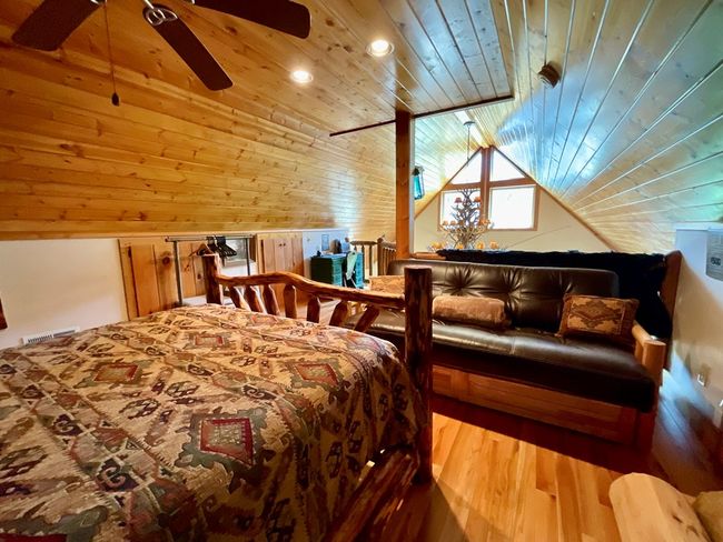 3550 Old River Ln, House other with 2 bedrooms, 2 bathrooms and 558 parking in Independence VA | Image 24