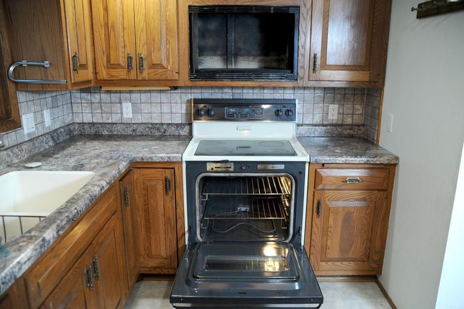 502 7 Th St, House other with 4 bedrooms, 4 bathrooms and null parking in Aplington IA | Image 6