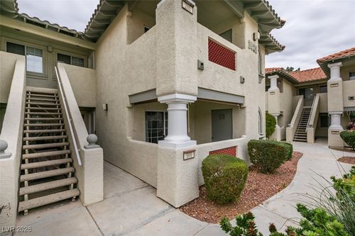 unit-101-3428 Winterhaven St, Las Vegas, NV, 89108-5055 | Card Image