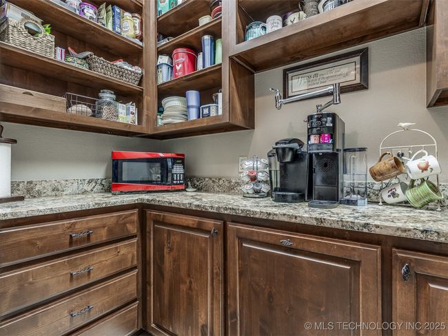5500 S 329 Th East Ave, House other with 3 bedrooms, 5 bathrooms and null parking in Broken Arrow OK | Image 19
