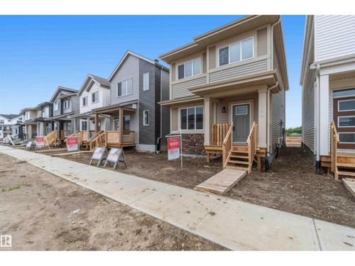 1084 Mcleod Ave, Spruce Grove, AB, T7X4G8 | Card Image