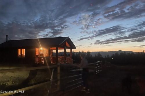 5939 E Burma Rd, Harrison, ID, 83833 | Card Image