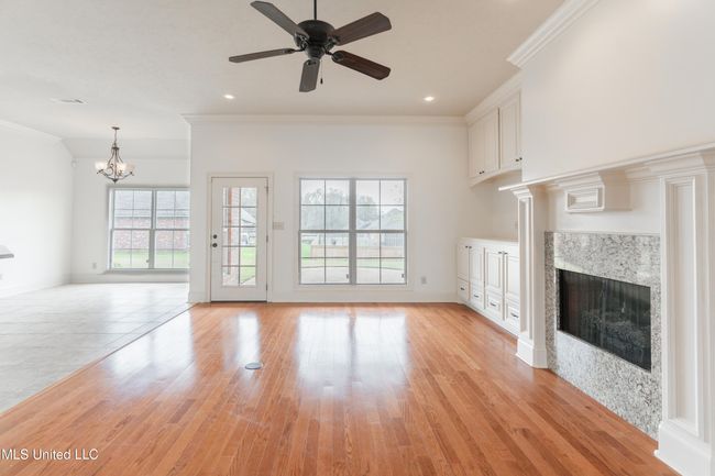 5-LivingRoom | Image 15