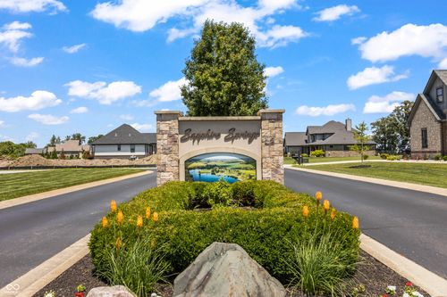 7179 N Lakeshore Dr, Greenfield, IN, 46140-9166 | Card Image