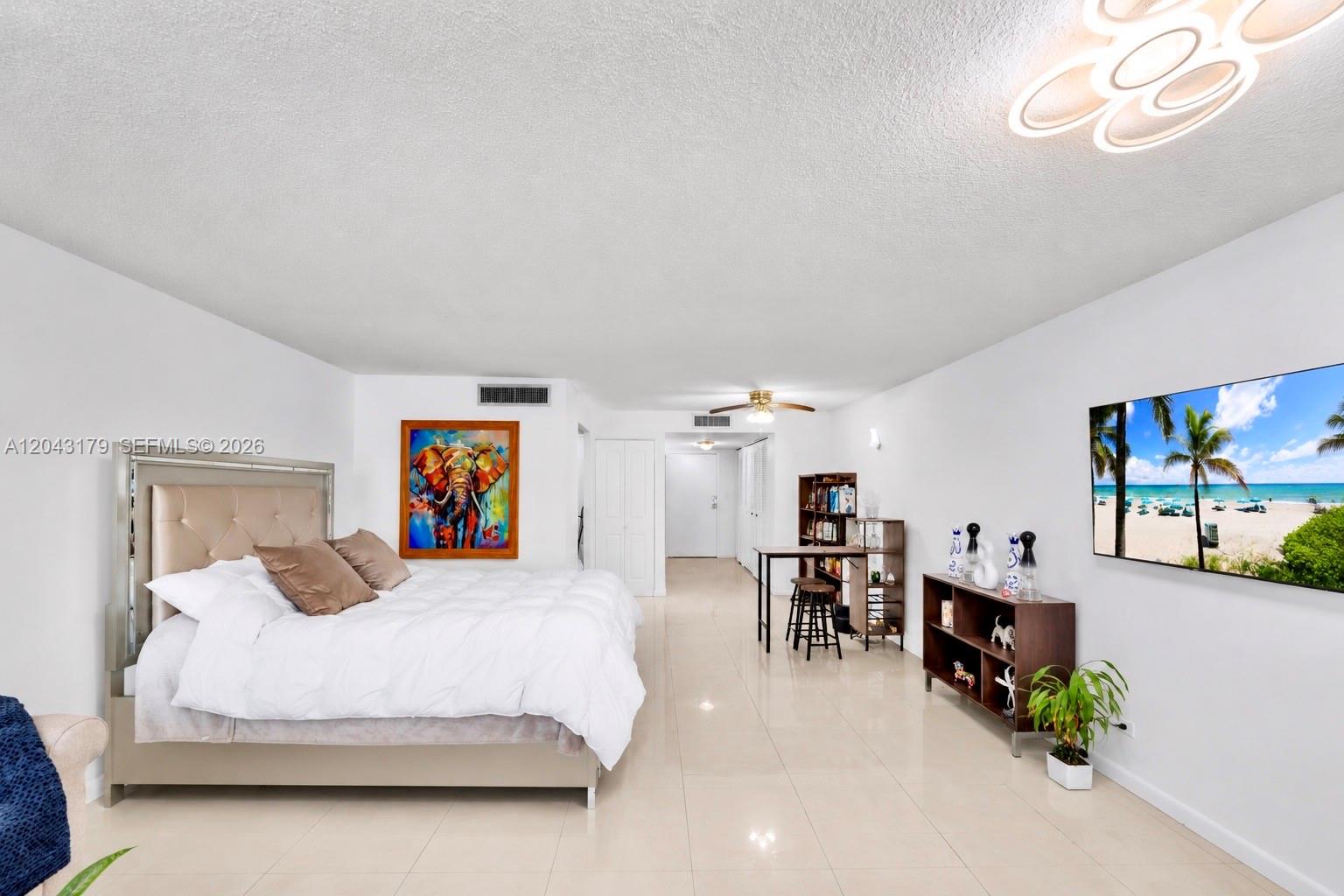 Residential Lease in Sunny Isles Beach